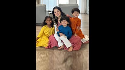 ಸನ್ನಿ ಲಿಯೋನ್‌-ಸುಶ್ಮಿತಾ ಸೇನ್‌: ಮಕ್ಕಳ ದತ್ತು ಪಡೆದ ಬಾಲಿವುಡ್‌ ಸೆಲೆಬ್ರೆಟಿಗಳು