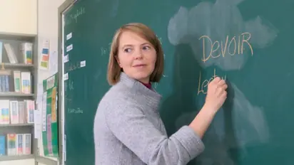 Learn these 7 basic French words over the weekend!