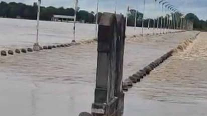 హైదరాబాద్-విజయవాడ హైవే క్లియర్.. తగ్గుముఖం పట్టిన మున్నేరు..