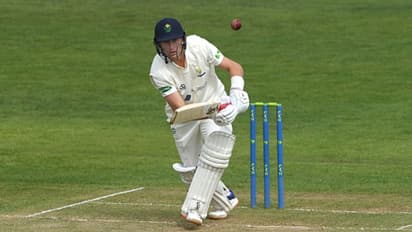 നോക്കിനിന്നാല്‍ കൊള്ളാം, ഇല്ലേല്‍ ഔട്ടാക്കും; വെല്ലുവിളിച്ച് ബെയ്‌ര്‍സ്റ്റോ, ചുട്ട മറുപടിയുമായി ലബുഷെയ്‌ന്‍