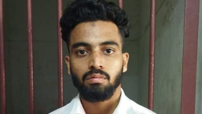 കെഎസ്ആർടിസി ബസിന് കല്ലെറിഞ്ഞു, ഡ്രൈവറെ തല്ലി, പിടിയിലായത് മറ്റൊരു കേസിൽ!