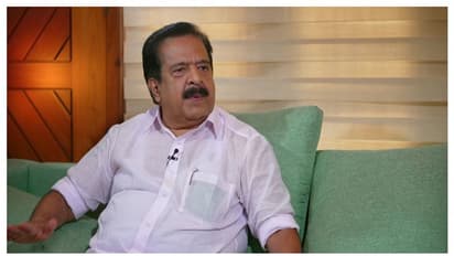 അവർ തമ്മിൽ അന്തർധാര സജീവം, '7 വർഷമായി മോദിയെ കുറിച്ച് മിണ്ടാത്ത പിണറായി': ചെന്നിത്തല