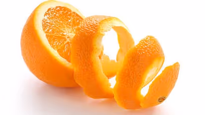 Scalp Cleanser to Dandruff Control: 5 revolutionary benefits of using Orange Peel on your hairs