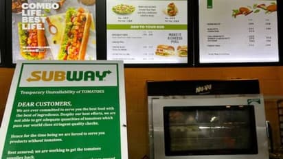 പേരു മാറ്റാൻ തയ്യാറാണോ? എങ്കിൽ ജീവിതകാലം മുഴുവൻ സൗജന്യമായി സാൻവിച്ച് കഴിക്കാം