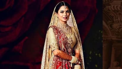 ಅಬ್ಬಬ್ಬಾ..165 ಕೋಟಿಯ ರಾಣಿಹಾರದ ಒಡತಿ ಇಶಾ ಅಂಬಾನಿ, ಬೆರಗುಗೊಳಿಸುತ್ತೆ ಜ್ಯುವೆಲ್ಲರಿ ಕಲೆಕ್ಷನ್