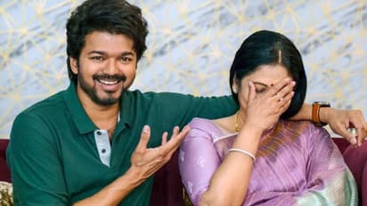 அமித்ஷா முன்னிலையில் பாஜகவில் இணைகிறார் ‘வாரிசு’ விஜய்யின் அம்மா..!