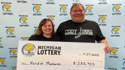 ഭർത്താവിന്റെ പിറന്നാളിന് ഭാഗ്യപരീക്ഷണം, ഭാര്യയ്ക്ക് ലോട്ടറിയടിച്ചത് രണ്ടുകോടിക്ക് മുകളിൽ