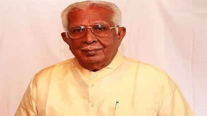 மூத்த காங்கிரஸ் தலைவர் வக்கோம் புருஷோத்தமன் காலமானார்!