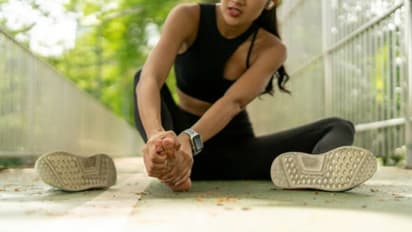 നടക്കുമ്പോള്‍ കാലില്‍ ഈ പ്രശ്നം കാണാറുണ്ടോ? ശ്രദ്ധിക്കേണ്ട ലക്ഷണങ്ങള്‍...