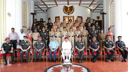 ಶೂಟಿಂಗ್ ಚಾಂಪಿಯನ್‍ಶಿಪ್‍ನಲ್ಲಿ ಅತ್ಯುತ್ತಮ ಪ್ರದರ್ಶನ ನೀಡಿದ NCC ಕೆಡೆಟ್‍ಗಳಿಗೆ ರಾಜ್ಯಪಾಲ ಅಭಿನಂದನೆ