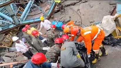 Maharashtra: 17 dead in accident at Samruddhi Highway construction site in Thane district's Shahapur