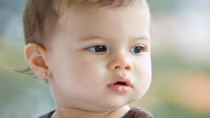 காது குத்துவதால் இவ்வளவு நன்மையா? ஒளிந்திருக்கும் அற்புத ரகசியம்!!