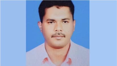 ഇരുമ്പ് ഷീറ്റുകൾ ഇറക്കുന്നതിനിടെ അപകടം; പ്രവാസി മലയാളിക്ക് ദാരുണാന്ത്യം, മൃതദേഹം നാട്ടിലെത്തിച്ചു