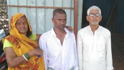 ഏഴ് വർഷം മുമ്പ് മകനെ കാണാതായി, അന്ത്യകർമ്മങ്ങളും ചെയ്തു, ഒടുവിൽ തിരികെ, കണ്ണ് നിറഞ്ഞ് കുടുംബം