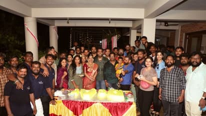 Dear Movie: மணமகள் கெட்டப்பில் கேக் வெட்டி... 'டியர்' படப்பிடிப்பை நிறைவு செய்த ஐஸ்வர்யா ராஜேஷ்!