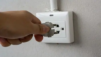 Karnataka: 8-month-old baby dies in Karwar after putting mobile charger in mouth