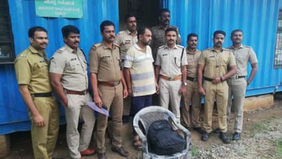 ഇന്ന് മാത്രം രേഖകളില്ലാതെ പിടിച്ചത് 38 ലക്ഷം, വാളയാരിൽ മൂന്നാഴ്ചക്കിടെ പിടിച്ചത് കോടിയിലധികം രൂപ!