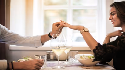 Viral News: ಮೊದಲ ಡೇಟಲ್ಲೇ ಪೊಲೀಸ್ ಕರೆಸಿದ ಆಸಾಮಿ; ಯಾಕೆ ಗೊತ್ತಾ?