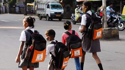 ಸಿಬಿಎಸ್ಇ ಶಾಲೆಗಳಿಗೆ ಕನ್ನಡ ಕಡ್ಡಾಯ ವಿರೋಧಿಸಿ ಪೊಷಕರನ್ನು ಹೋರಾಟಕ್ಕಿಳಿಸಲಿದೆ ಖಾಸಗಿ ಶಾಲೆಗಳು!