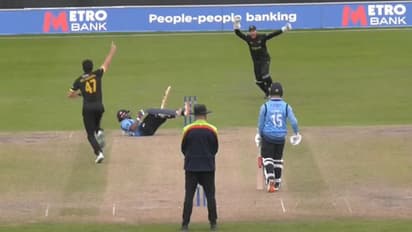 టైం బ్యాడ్ ఉంటే ఇంతే! పుల్ షాట్ ఆడబోయి హిట్ వికెట్గా అవుటైన పృథ్వీ షా...