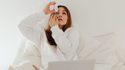 आंखों को रखना है स्वस्थ तो भूलकर भी ना करें 7 गलतियां, जानें Eyesight बढ़ाने के लिए क्या करें क्या ना करें