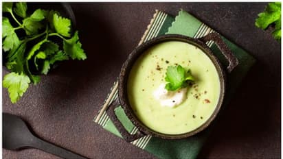ബ്രൊക്കോളി ഇരിപ്പുണ്ടോ? കിടിലനൊരു സൂപ്പ് തയ്യാറാക്കിയാലോ...