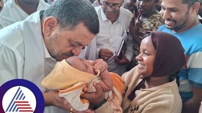 ಇಂಧ್ರಧನುಶ್‌ ಲಸಿಕೆ ಹಾಕಿ ಮಗುವಿಗೆ 'ತೇಜಸ್ವಿ ಸೂರ್ಯ' ಎಂದು ನಾಮಕರಣ ಮಾಡಿದ ಸಚಿವ ಎಸ್ಸೆಸ್ ಮಲ್ಲಿಕಾರ್ಜುನ!