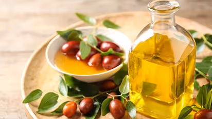 Hair Care: 5 surprising advantages of Jojoba Oil daily