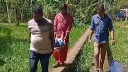 കിടപ്പുരോഗികളെ അടക്കം പുറത്തെത്തിക്കാൻ സർക്കസ് കളിക്കേണ്ട അവസ്ഥ; ബുധനൂരിൽ വഴി വേണമെന്ന് നാട്ടുകാർ