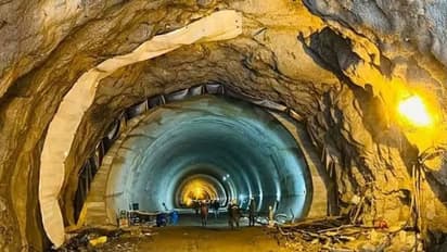 இந்திய சீன எல்லையில் மேலும் ஏழு சுரங்கப்பாதைகள்; மத்திய அரசின் சூப்பர் பிளான்!!