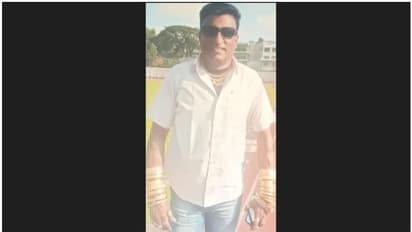 സ്വർണഭ്രമം; മലയാളി യുവാവ് ധരിക്കുന്നത് 16 വള, 16 മോതിരം, വലിയ 4 മാല, ആകെ അണിയുന്നത് രണ്ട് കിലോ, ലക്ഷ്യം 5 കിലോ