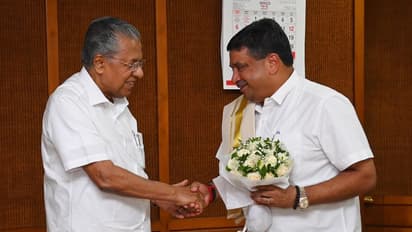 കെ ഫോണിന് സമാനമായി തമിഴ്നാട് ഫൈബര്‍ ഒപ്റ്റിക്ക് നെറ്റ്വര്‍ക്ക് ഉണ്ടാക്കും, പഠിക്കാൻ  മന്ത്രി പളനിവേൽ കേരളത്തിൽ