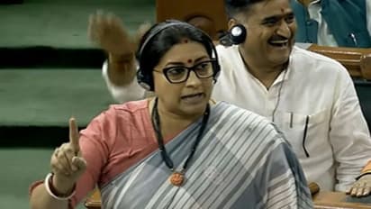 ஊழலைப் பற்றி பேசும்போது உங்களது கூட்டணியில் இருக்கும் திமுகவை பாருங்கள்: ராகுலுக்கு ஸ்மிருதி இராணி பதிலடி!