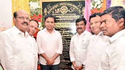 ఎక్కడ పోటీ చేసినా డిపాజిట్ గల్లంతే: ధర్మపురి అరవింద్ పై కేటీఆర్ ఫైర్