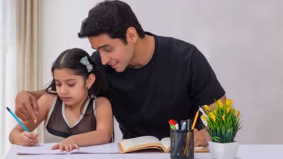 Parenting Tips : உங்கள் குழந்தை ஓஹோனு வளர இந்த 5 விஷயங்கள் மிகவும் அவசியம்..!!