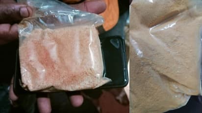 പെരുമ്പാവൂരിൽ ദമ്പതികളുടെ വീട്ടിലും വാഹനത്തിലും പരിശോധന; പാക്കറ്റുകളിലാക്കി 'മെക്സിക്കൻ ബ്രൌൺ', വില ലക്ഷങ്ങൾ