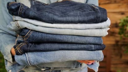 എന്തുകൊണ്ട് ജീൻസ് അധികവും നീല നിറത്തില്?