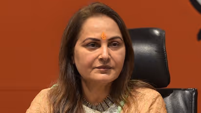 Rampur News: EX MP जयाप्रदा को MP-MLA कोर्ट से फरार घोषित, 6 मार्च को पेश न होने पर होगी कुर्की