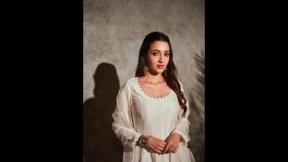 ಸೈಮಾ ಅತ್ಯುತ್ತಮ ನಾಯಕಿ ಪ್ರಶಸ್ತಿ ಅಂತಿಮ ಸುತ್ತು; ಪಟ್ಟಿಯಲ್ಲಿ ಕನ್ನಡತಿ ನೇಹಾ ಶೆಟ್ಟಿ