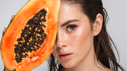 മുഖകാന്തി കൂട്ടാൻ പപ്പായ കൊണ്ടുള്ള ഫേസ് പാക്കുകൾ  