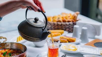 டீ-யுடன் பிஸ்கட் சாப்பிடுகிறீர்களா? இந்த பிரச்சினைகள் வரும்..ஜாக்கிரதை..!!