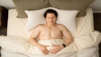 अमर होने की सनक में इस शख्स ने खर्च किए करोड़ों, रोज खाता है 110 गोलियां