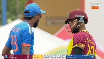 അടിക്കുന്നെങ്കില് എന്നെ അടിക്കട്ടെ എന്ന് പാണ്ഡ്യ, ഒടുവില് പാണ്ഡ്യയെ പറത്തി റെക്കോര്ഡിട്ട് പുരാന്