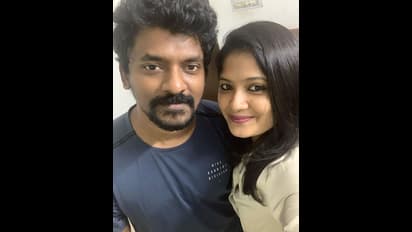 ஹீரோயின்களை மிஞ்சும் அழகு... ஜெயிலர் பட இயக்குனர் நெல்சனின் மனைவியா இது? மோனிஷாவின் பியூட்டிபுல் போட்டோஸ்