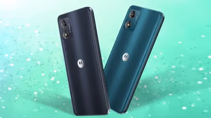 Motorola introduces 8GB + 128GB variant of Moto E13, priced at Rs 8,999
