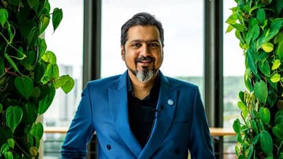 சுதந்திர தினத்தை முன்னிட்டு உருவான தேசிய கீதத்தின் புதிய Version - வெளியிட்டார் பிரபல இசைக்கலைஞர் ரிக்கி கேஜ்!