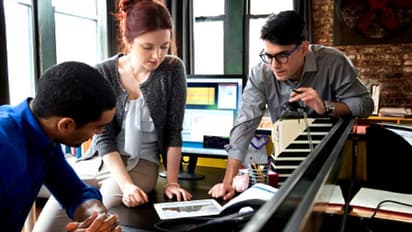 സ്റ്റാർട്ടപ്പ് തുടങ്ങുന്നവർ ശ്രദ്ധിക്കുക; ബിസിനസ്സ് രജിസ്ട്രേഷൻ 'ബാലികേറാമലയല്ല'