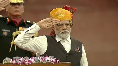PM Modi dons multicoloured, Bandhani print turban on Independence Day 2023