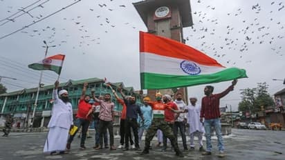 முதன்முறையாக கட்டுப்பாடுகள் இல்லாமல் சுதந்திர தினம் கொண்டாடும் ஜம்மு-காஷ்மீர்!