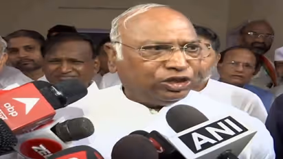 சுதந்திர தின விழாவில் ஏன் கலந்து கொள்ளவில்லை: மல்லிகார்ஜுன கார்கே விளக்கம்!